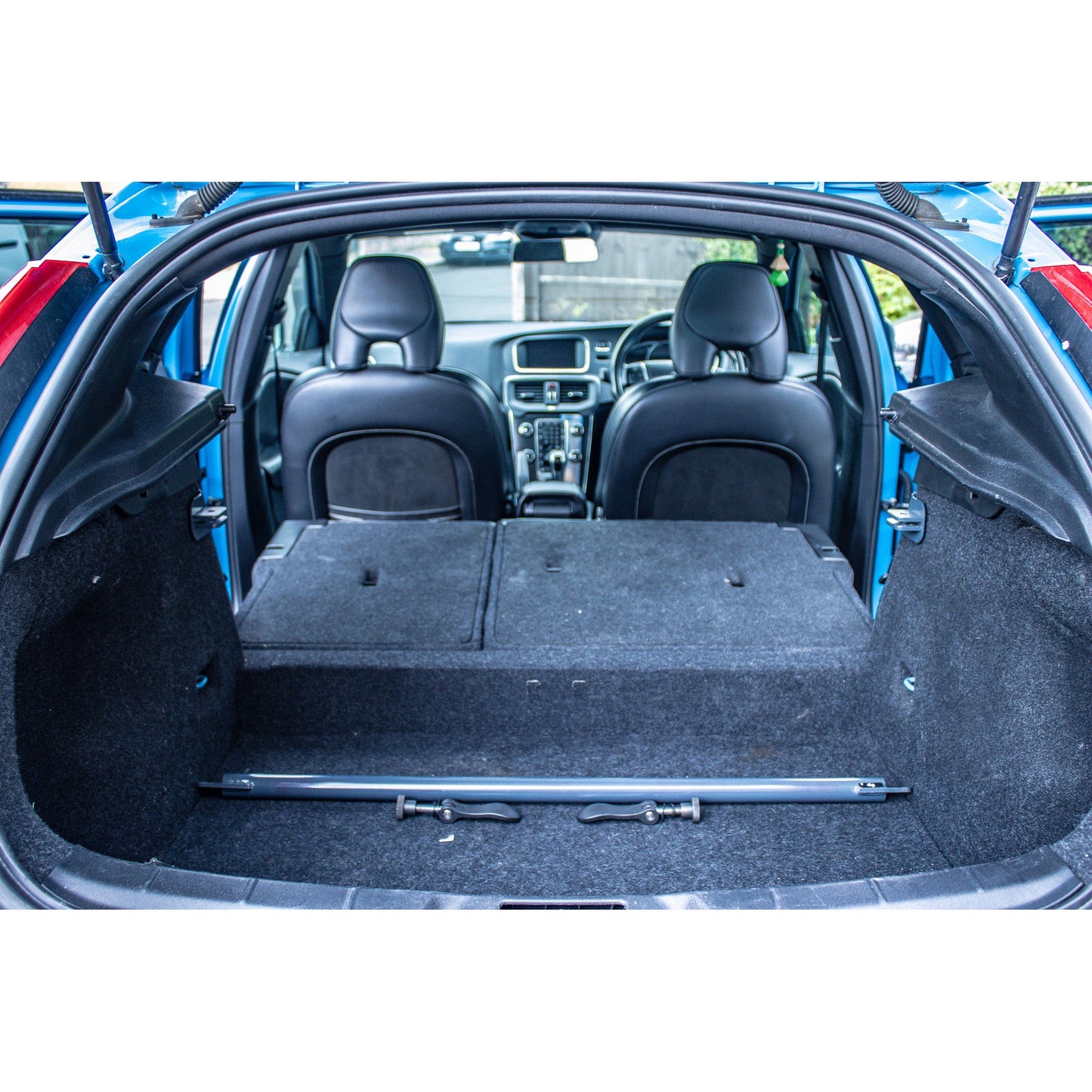 V40 Rear Removable Chassis Brace