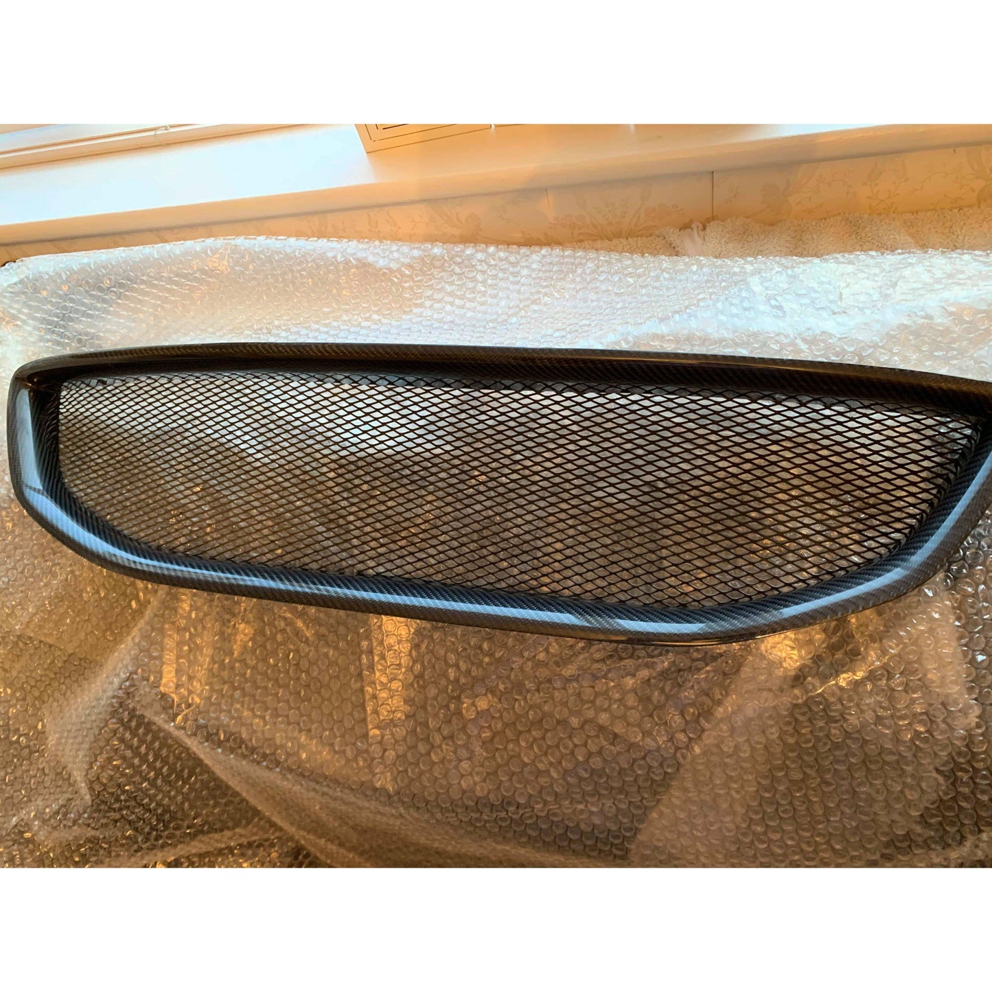 V40 Carbon Grille - ÄLG Performance
