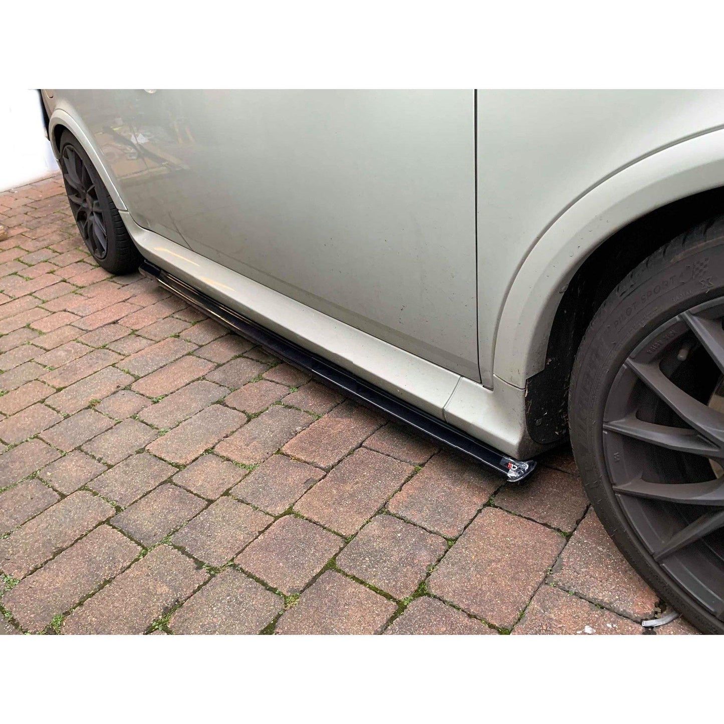 Volvo P1 Maxton Skirts - ÄLG Performance