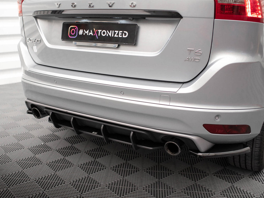 Maxton Design Street Pro Rear Diffuser for Volvo XC60 Mk1 Facelift R-Design (VOXC601FRDESIGNCNC-RS1B) - 3
