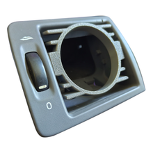 Load image into Gallery viewer, P1 Vent 52mm Guage Pod Mount C30 S40 V50 C70
