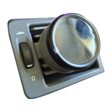 Load image into Gallery viewer, P1 Vent 52mm Guage Pod Mount C30 S40 V50 C70