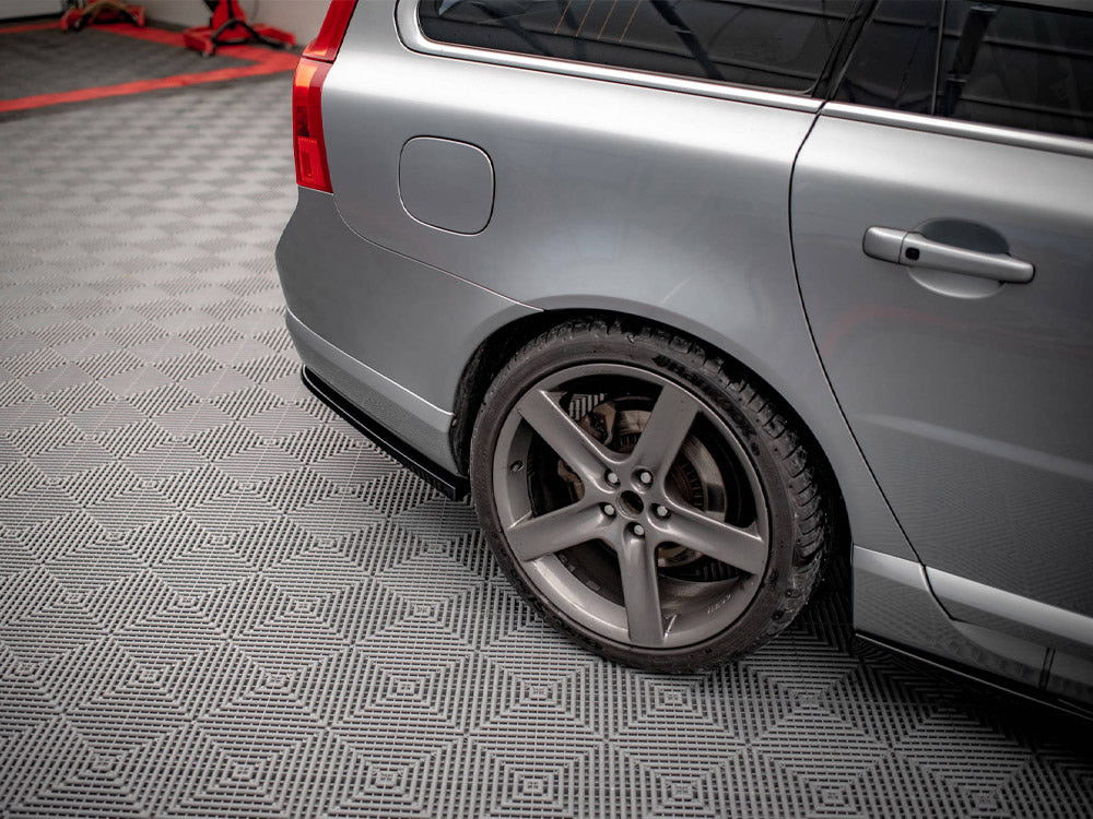Volvo V70 Mk3 (2007–2013) Rear Side Splitters | Maxton Design