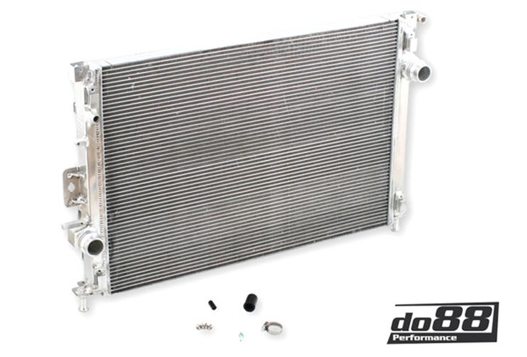 DO88 Performance Alloy Radiator for Volvo S60 Mk2 / V60 Mk1 / V70 Mk3 / XC70 Mk2 / S80 Mk2 / XC60 Mk1 / V40 / V40 Cross Country (WC-340) - 2
